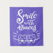 Tenture Sourire avec les dents de sourire des croisillons (Devant)