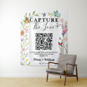 Tenture Souvenir de Fleur Sauvage | Code QR 'Capturez l'Am (En situation)
