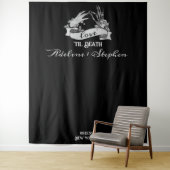 Tenture Squelette gothique Aimer jusqu'à la mort Mariage C (En situation)