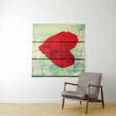Tenture Symbole d'amour sur mur en bois (En situation (horizontale))