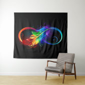Tenture Symbole d'infini avec plume arc-en-ciel (En situation (horizontale))