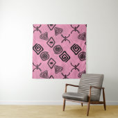 Tenture Symboles roses. (En situation)