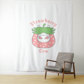 Tenture T-shirt classique à la fraise rose (En situation)