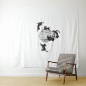 Tenture T-shirt classique de chats noirs et fantômes (En situation (horizontale))