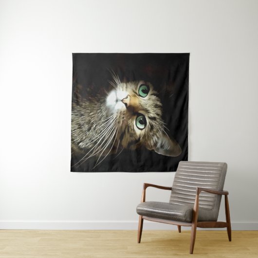 Tenture Tabby Chat Aux Yeux Verts Isolé Sur Noir (En situation (horizontale))