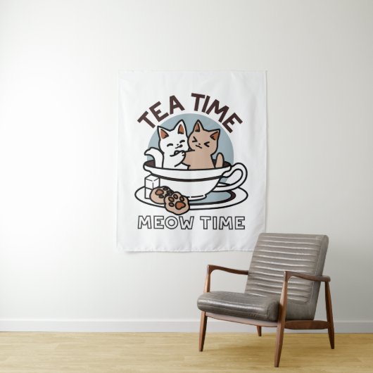 Tenture Tea Time Meow Time - Cute Cat and Tea Design (En situation)