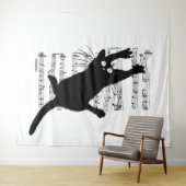Tenture The cat hangs on musical notes (En situation (horizontale))