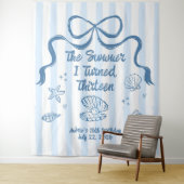 Tenture The Summer I turned 13 Birthday Banner  (En situation)