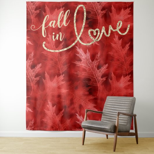 Tenture Tombez amoureux de l'automne | Fond photo rouge (En situation)