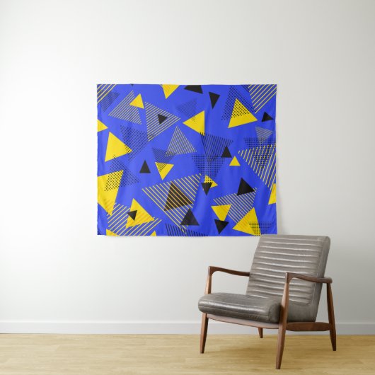 Tenture Triangles d'art moderne Abstrait bleu jaune noir (En situation (horizontale))