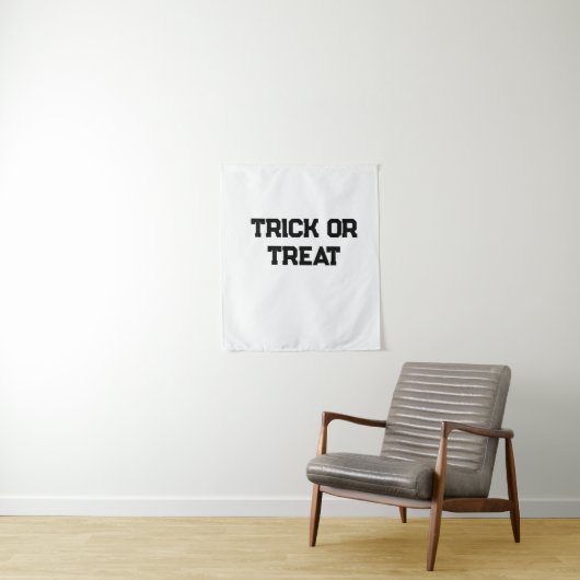 Tenture Trick ou. Traiter Halloween éffrayant noir simple (En situation)