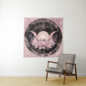 Tenture Triple Moon - Triple Goddess - Doux Floral (En situation)