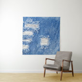 Tenture Trou, jean denim, texture déchirée (En situation)