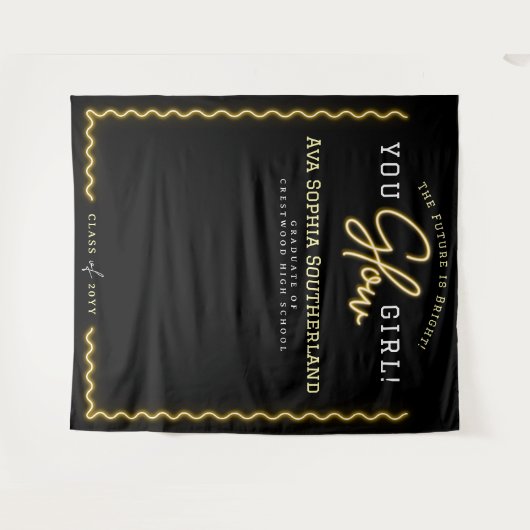 Tenture Tu Glow Girl Script Jaune Neon Graduation Party (Devant (Horizontal))