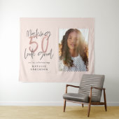 Tenture Typographie chic moderne 50e anniversaire rose gol (En situation (horizontale))