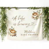 Tenture Un bébé brasse Baby shower, Baby shower café