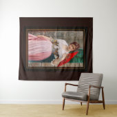 Tenture Une jeune dame avec un ventilateur rouge par Eugen (En situation (horizontale))