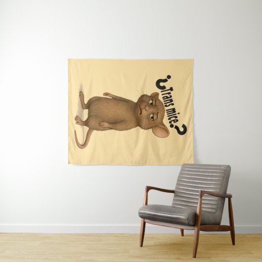 Tenture Une souris confondue par une déclaration muette (En situation (horizontale))