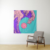 Tenture Vaporwave Great Wave : Art Océanique Stylisé (En situation (horizontale))