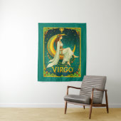 Tenture Virgo Maiden assis sur Crescent Moon (En situation)