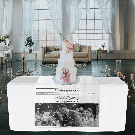 Tenture Wedding Newspaper Fun Photo Table Runner Sign