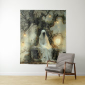 Tenture Whispers Sous la lanterne Halloween (En situation)