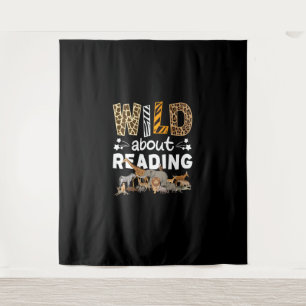 Tenture Wild About Reading Books And Bookworm Library