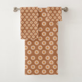Terracotta Bath Towel Groovy 70s Design (En situation)
