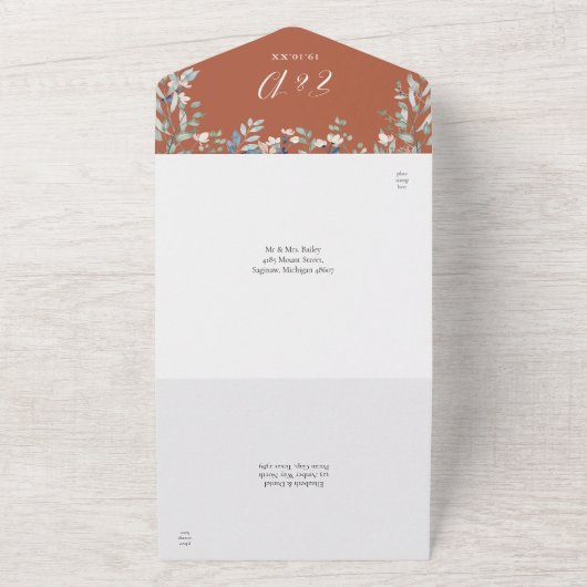 Terracotta Bloemengroen Script Trouw All In One Uitnodiging (Buitenkant)