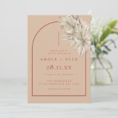 Terracotta & Blush Modern Arch Palm Leaf Wedding Kaart (Staand voorkant)
