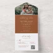 Terracotta bruiloft met optie tot RSVP QR-code All In One Uitnodiging (Binnen)