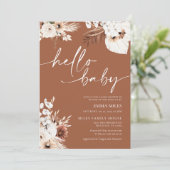 Terracotta Hello Baby Invitation pour Baby shower (Debout devant)