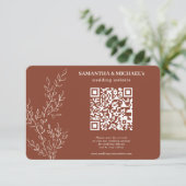 Terracotta Ivy Floral QR Bruiloft Website Detail RSVP Kaartje (Staand voorkant)