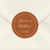 Terracotta kalligrafie Script bruiloft cadeau guns Ronde Sticker