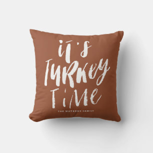 Terracotta Lettering Het is Turkije Tijd Thanksgiv Kussen