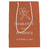 Terracotta Minimal Floral Wedding Medium Cadeauzakje (Voorkant)