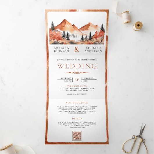 Terracotta Mountain Forest Foto QR Code Huwelijk Drieluik Uitnodiging (Binnen)