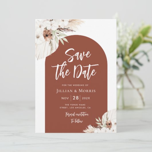 terracotta pampas enregistrer la date invitation (Debout devant)