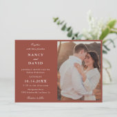 Terracotta Photo Wedding  Invitation (Debout devant)