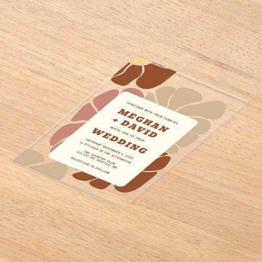 Terracotta Retro Groovy Boho Chic Bloemen Bruiloft Acryl Uitnodigingen (Laagn)