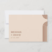 Terracotta Rustic Boho Arched Modern Wedding RSVP Kaartje (Achterkant)
