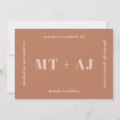 Terracotta Save the Date Monogram Overlay Photo (Achterkant)
