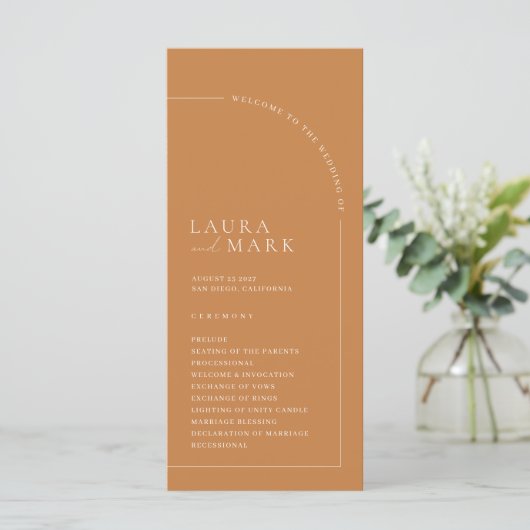 Terracotta Simple Arch Minimalist Wedding Program (Staand voorkant)
