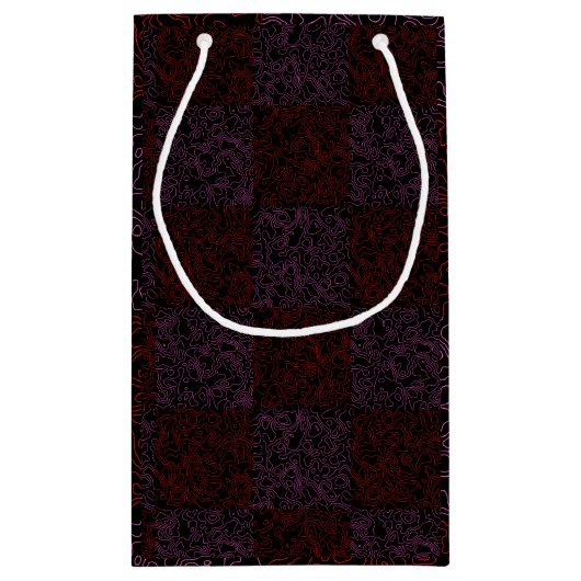 Terrain Pattern Red 01x4B Black BG Klein Cadeauzakje (Achterkant)