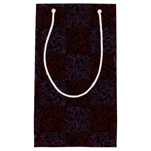 Terrain Pattern Red 01x4B Black BG Klein Cadeauzakje (Voorkant)