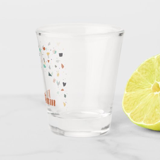 Terrazzo Tile Confetti Modern Style, gepersonalise Shot Glas (Rechts)