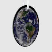 Terre Pleine Avec Tempêtes Tropicales Dans L'Atlan (devant)