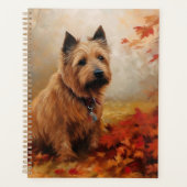 Terrier Australien dans les feuilles d'automne qui (Devant)
