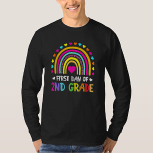 Terug naar de schoolregenboog Fijne eerste dag van T-shirt