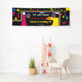 Terug naar het 80s Party Banner Sign (Insitu)